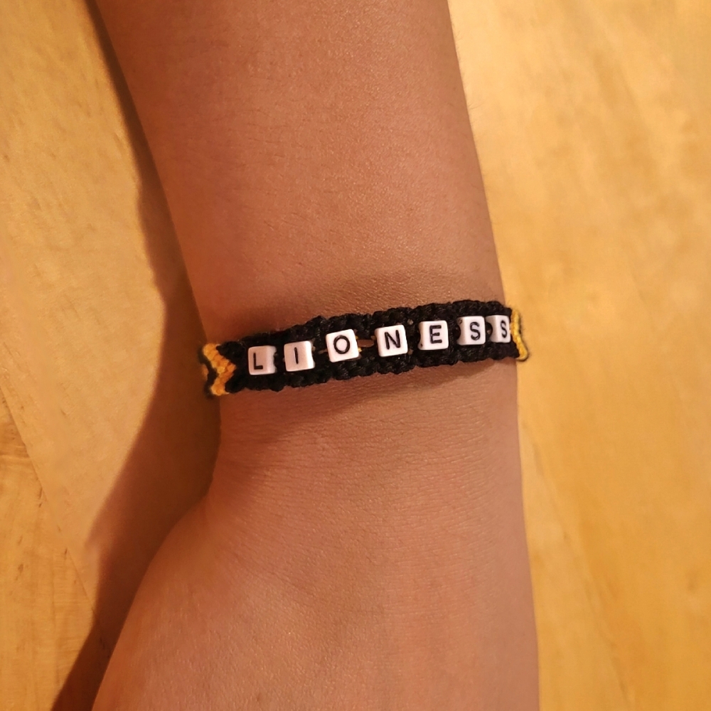 "Lioness" Friendship Bracelet
